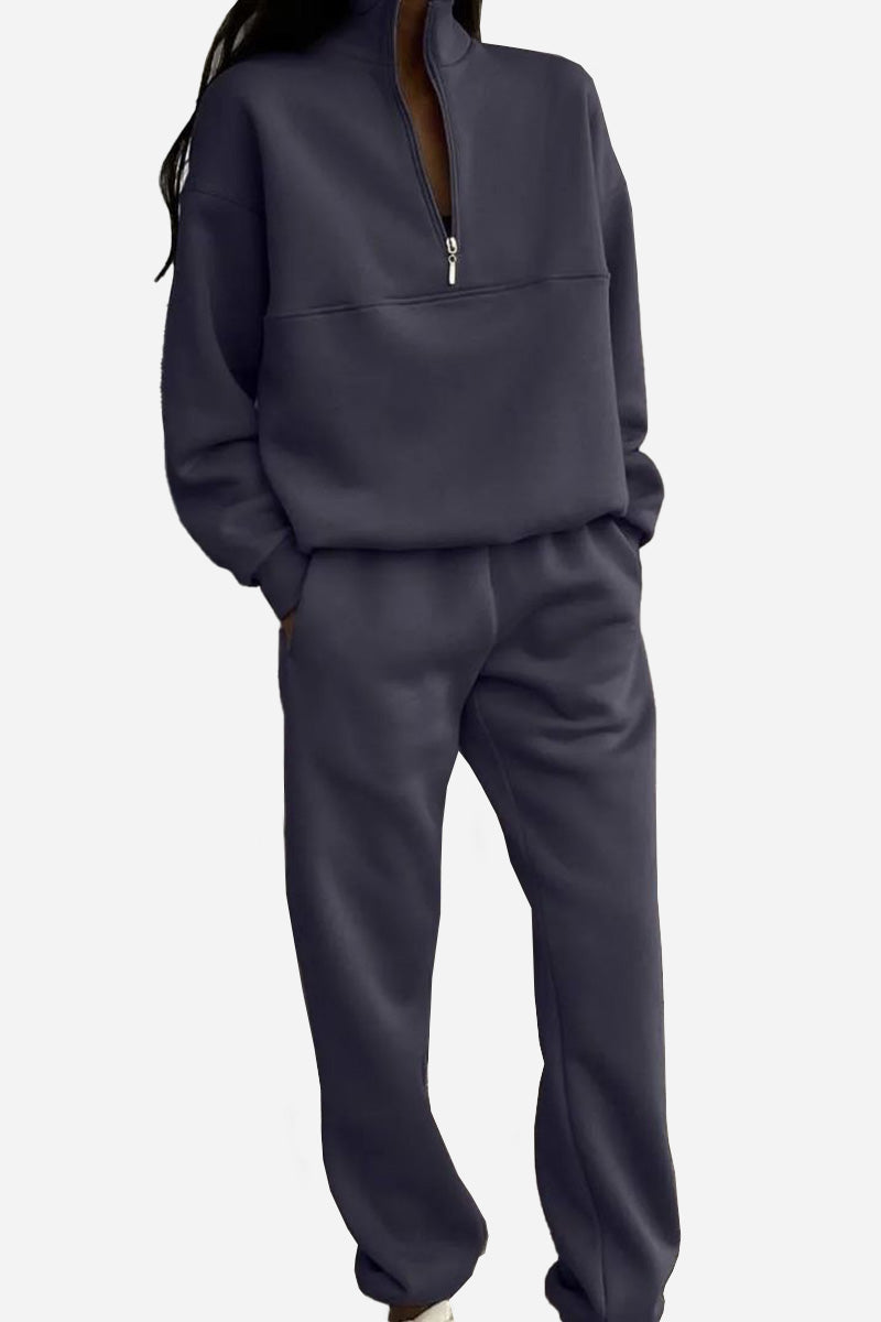 Athleisure at its Finest: Blended Two-Piece Tracksuit