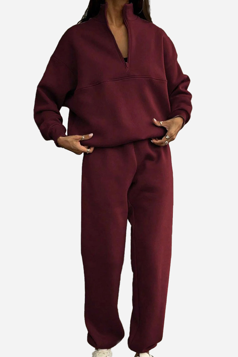 Athleisure at its Finest: Blended Two-Piece Tracksuit