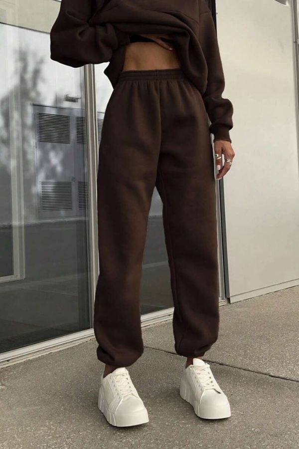Athleisure at its Finest: Blended Two-Piece Tracksuit